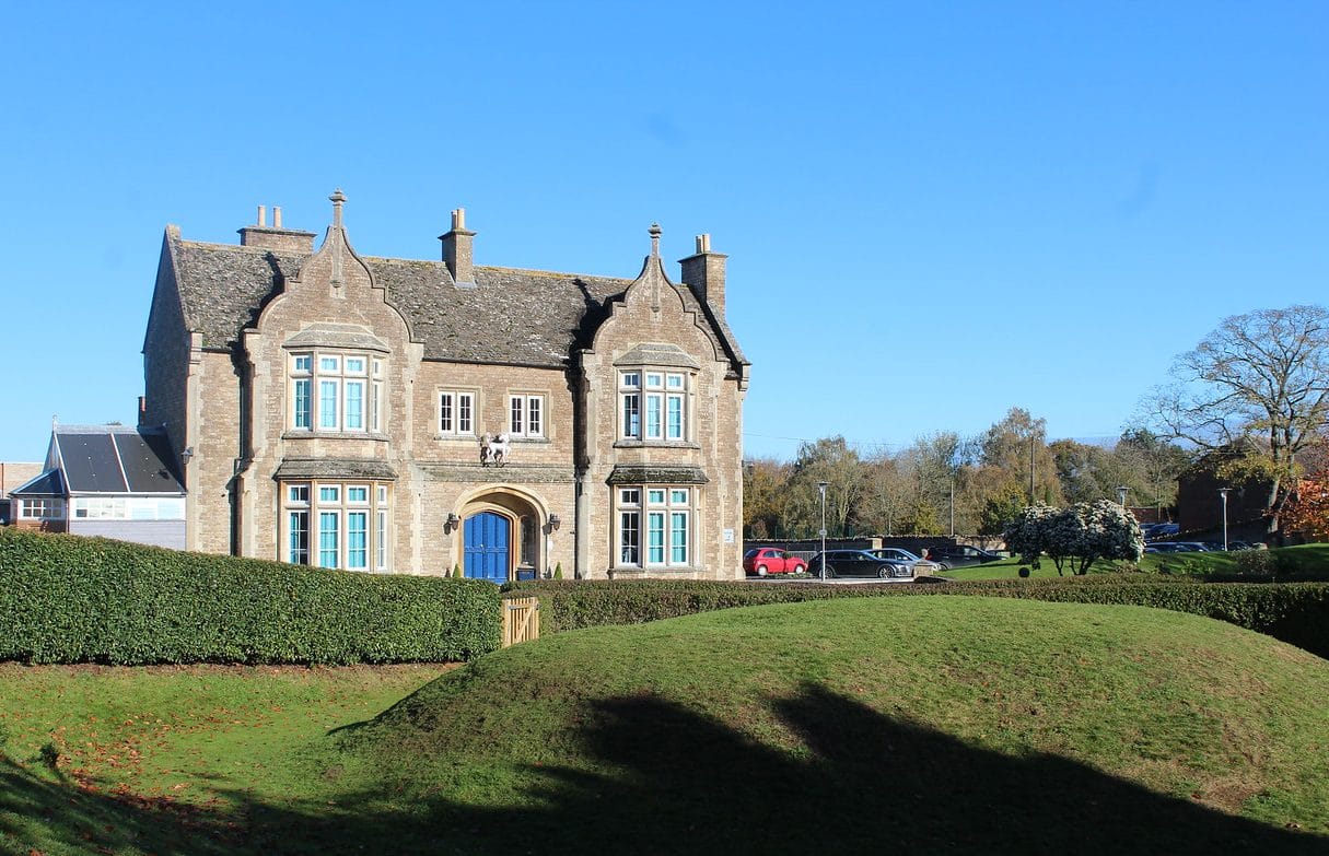 Abingdon Prep is a leading independent Prep School for children aged 4 to 13.