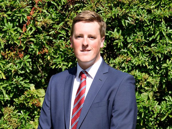 Abingdon School Housemaster: Mr David Border