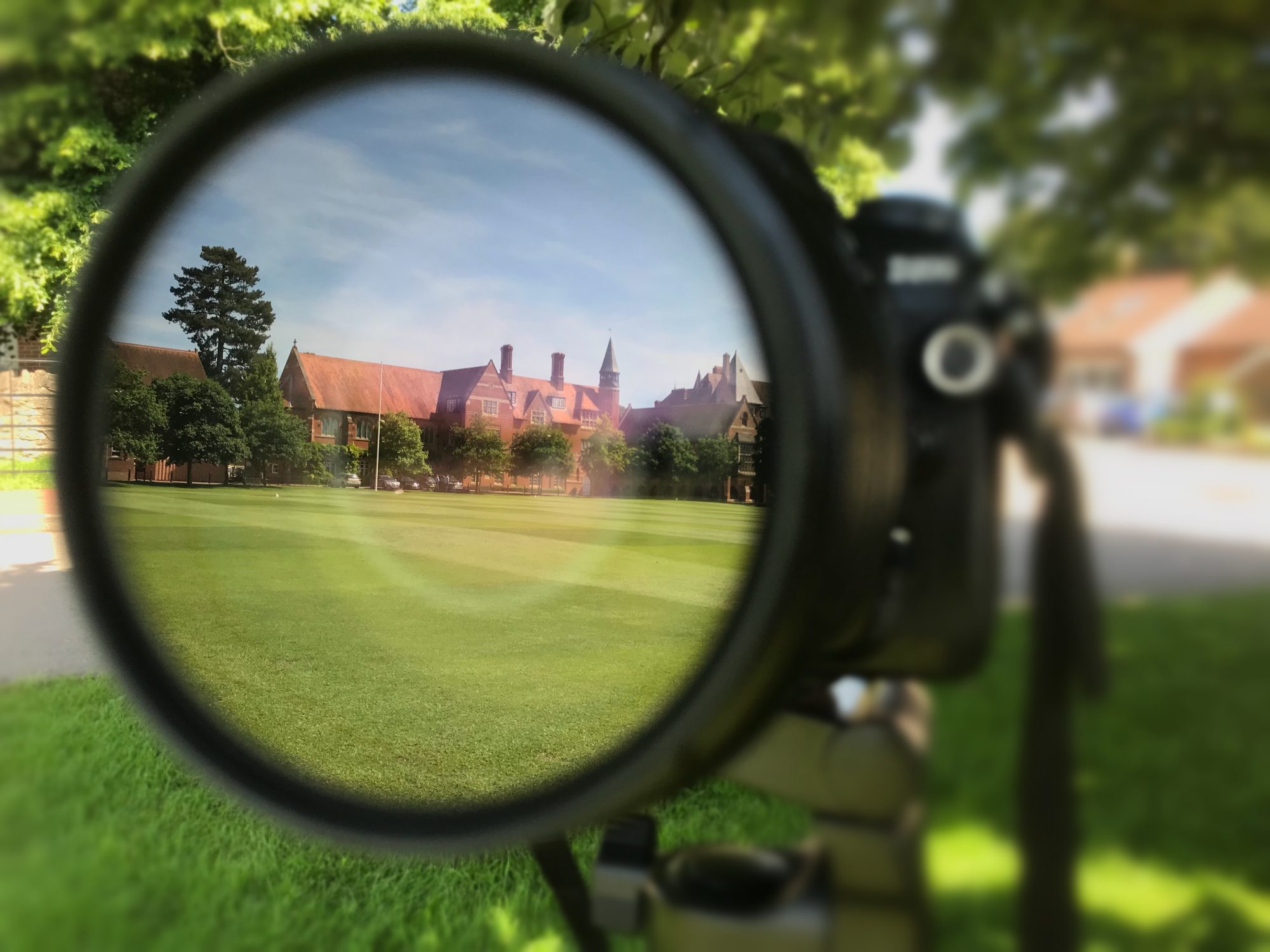 Abingdon is a leading independent day and boarding school for children aged 11-18, located in Oxfordshire.