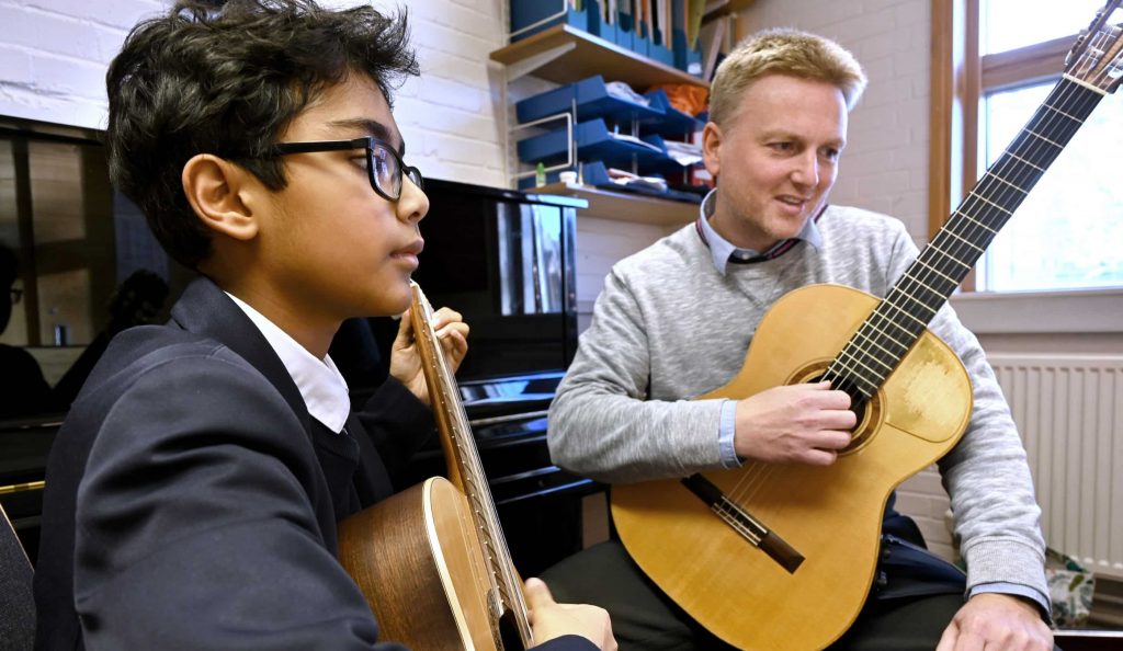 Abingdon School guitar lesson