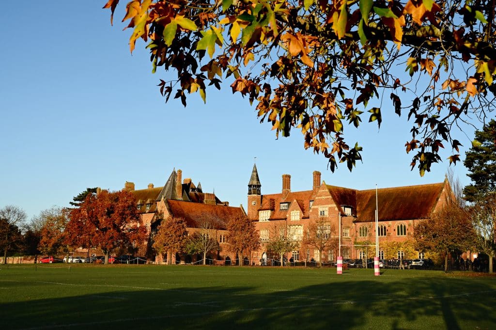 Abingdon is a leading independent day and boarding school for children aged 11-18, located in Oxfordshire.