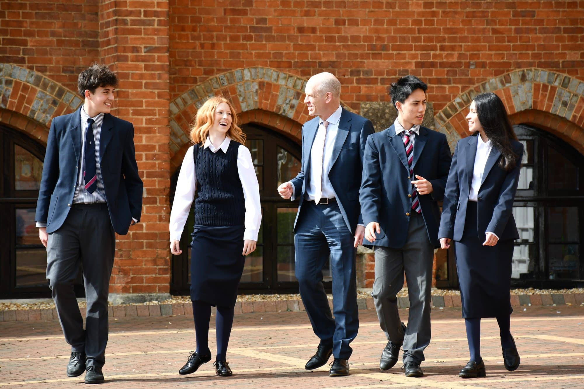Abingdon School Head, Mike Windsor, chatting to students